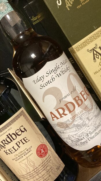 How is peated whisky made?